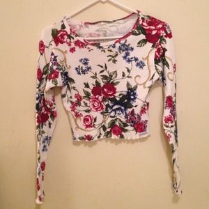 Cropped long sleeve tee