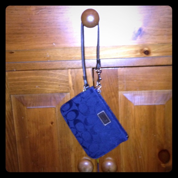 Authentic Coach Small Wristlet