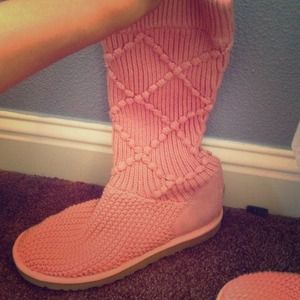 Pink ugg crotchet tall boots