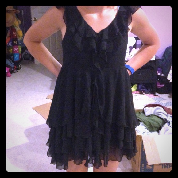 Black ruffled h&m dress