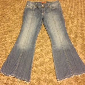 PRICE LOWERWED Seven jeans