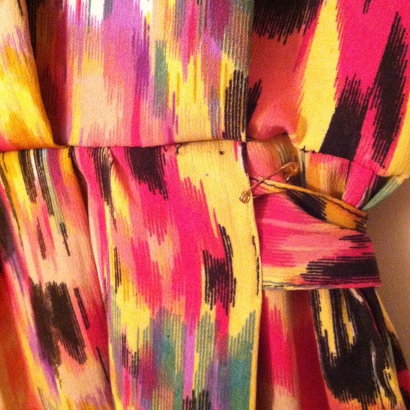 Multi Color Dress - Picture 2 of 4