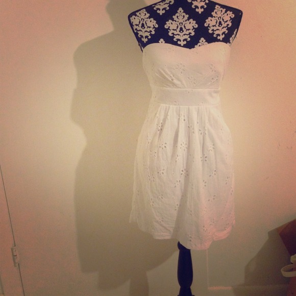 White eyelet strapless dress