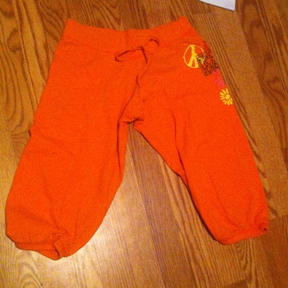 Orange crop sweat pants