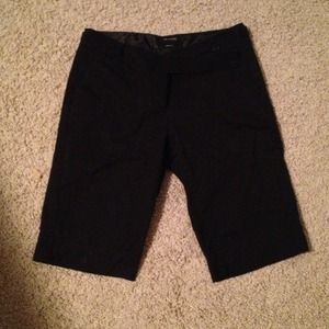 Bermuda shorts size 8