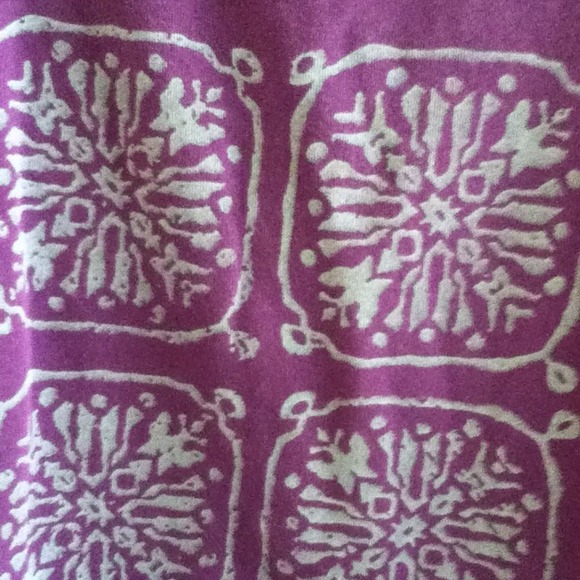 🚫SOLD🚫Insight purple crop tee! - Picture 2 of 4