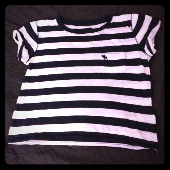 Abercrombie navy striped crop top