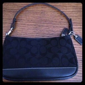 🔴Reduced AUTHENTIC Coach Purse