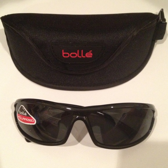 NEW Sporty Men's Bolle Black Sunglasses with Case
