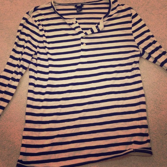 H&m Navy blue and white striped top - Picture 1 of 1