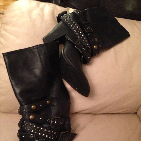 My Aldo's - Picture 4 of 4