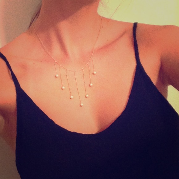 ❗️SOLD❗️Hanging bead necklace