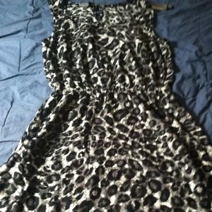 Black and gray cheetah high low dress !👍