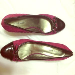 Nine West Magenta Pumps