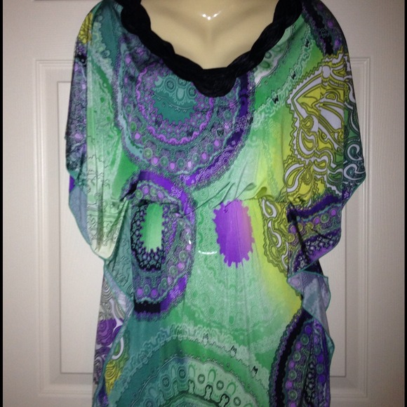 Multi colored top/dress