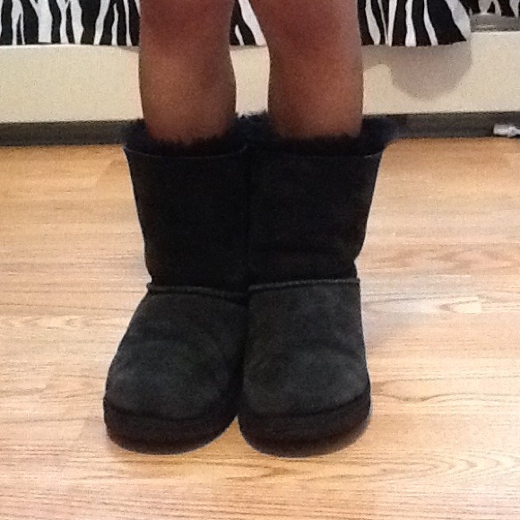 ❌TRADED❌Uggs bailey bow