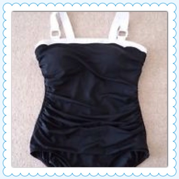 ❗Bundle for @kbmmc❗B&W and Gray swimsuits