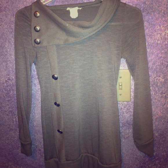 Brown Long Sleeve Top💛