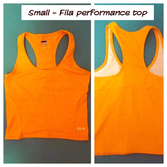 Fila athletic top