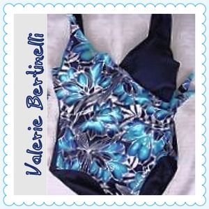 Valerie Bertinelli one-piece swimsuit.