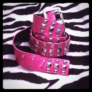 ⚠️Pink Studded Belt⚠️