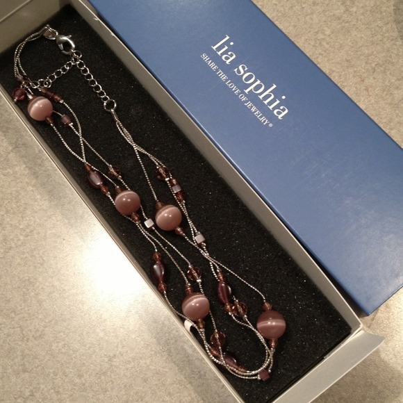 💥Price reduced💥 Lia Sophia necklace