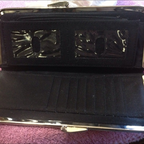 Snake Print Wallet in Purple - Picture 4 of 4