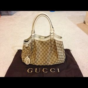 SOLD-Gucci medium sukey tote