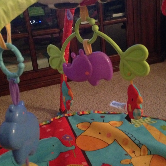 Baby play mat - Picture 2 of 3