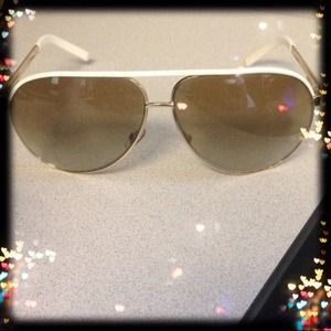 Gucci Aviator Sunglasses