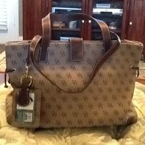 Dooney and Bourke Signature Tote (large)
