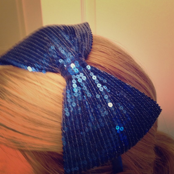 Big blue bow headband!