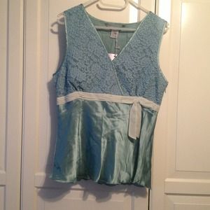 Teal tank, lace top, silk bottom