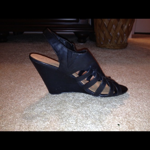 Aldo wedges