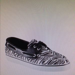 Sperry boat shoes