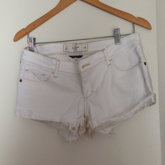 Abercrombie &Fitch White Denim Shorts