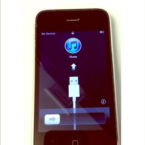 RESERVED FOR ALE120 or JHUMER12.   iPhone 3 - AT&T