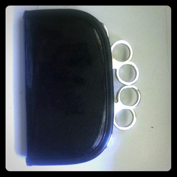 CLUTCH 🔴🔴TRADED🔴🔴