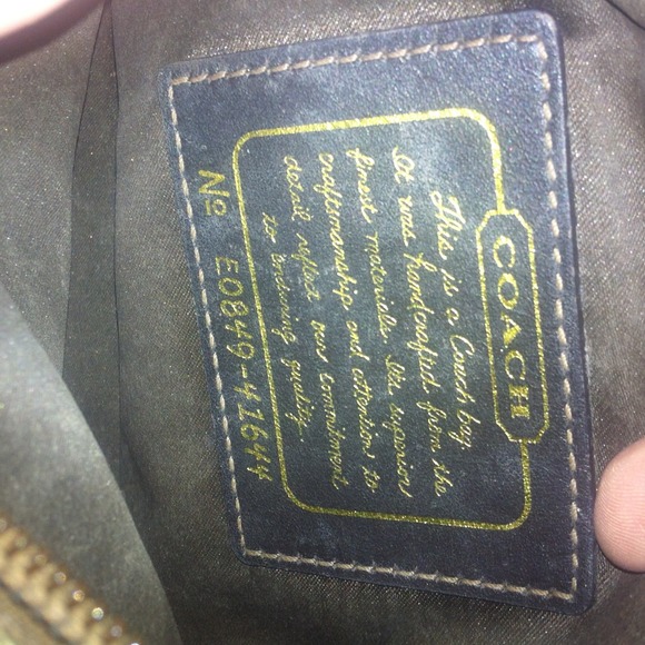 Long strap Coach purse. Very good condition - Picture 4 of 4