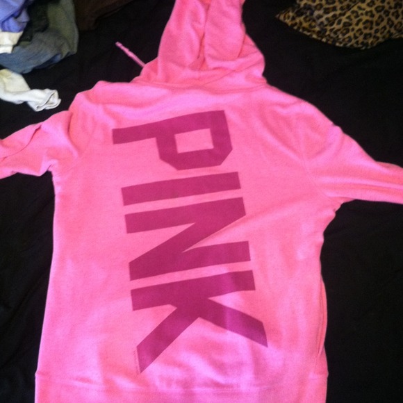 Trade ❌🚫 - Picture 2 of 3