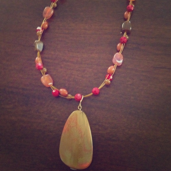 Multicolor necklace