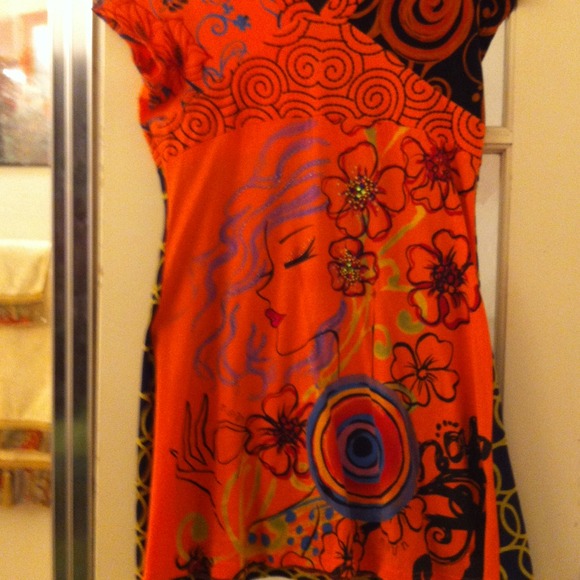 Dress - Picture 1 of 3