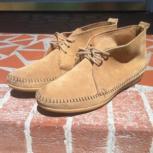 Minnetonka moccasins