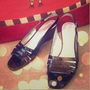 ⬇️3/7 Bandolino heels