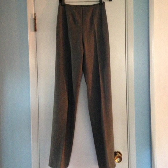 Emporio Armani grey dress pants. Side zip.