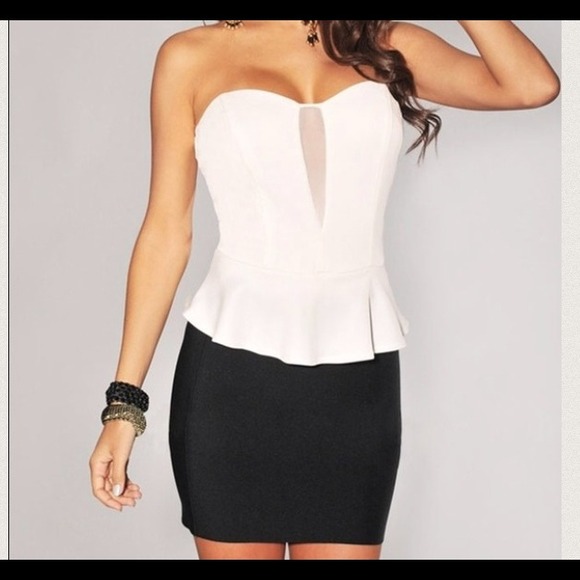 ๐ซSOLD๐ซWhite Peplum Bodysuit - Picture 2 of 4