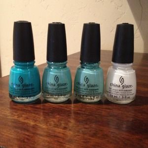 Ombré nail and sports bra bundle for @donnabartels