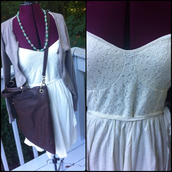 Sweet & Girly White Lace Corset Dress 💋NWT - Picture 1 of 4