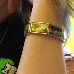 Gold bracelet