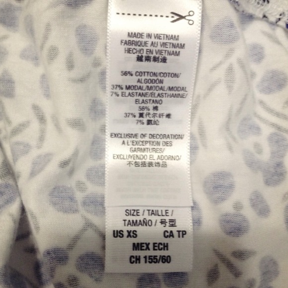 🚫bundled🚫Juicy Couture Shorts with lace - Picture 3 of 4